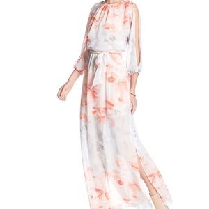 Vince Camuto Sleeve Maxi Dress. Size 16. NWOT.